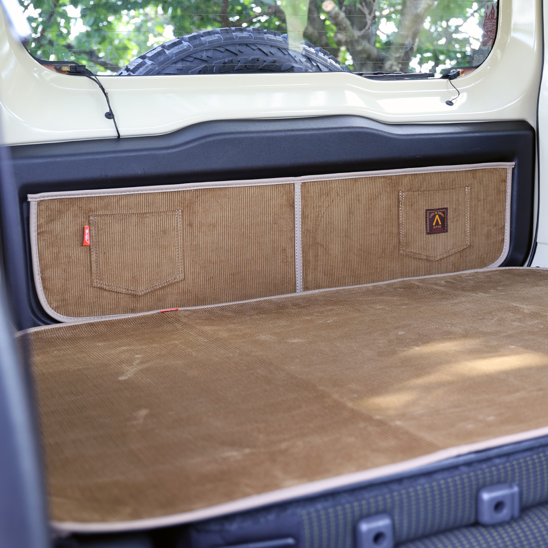 ヴィンテージスタイル リアゲートパネルカバー（JB64,JB74,JC74）